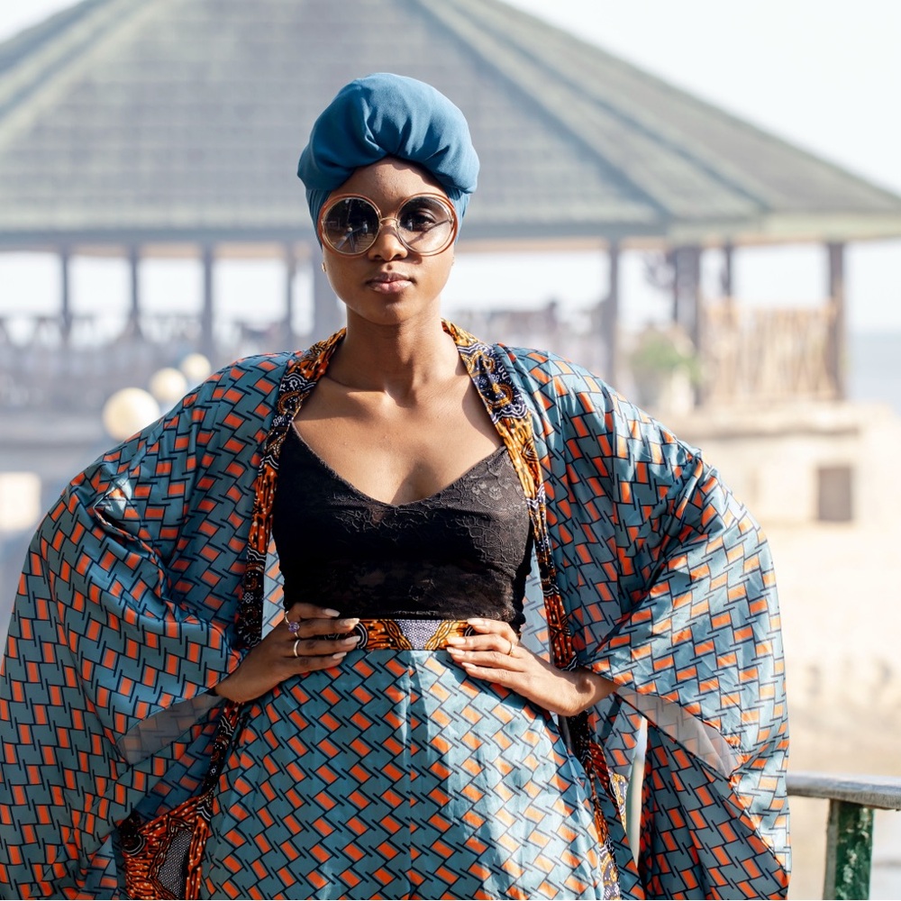 Stylish Blue and Orange Patterned Kimono set